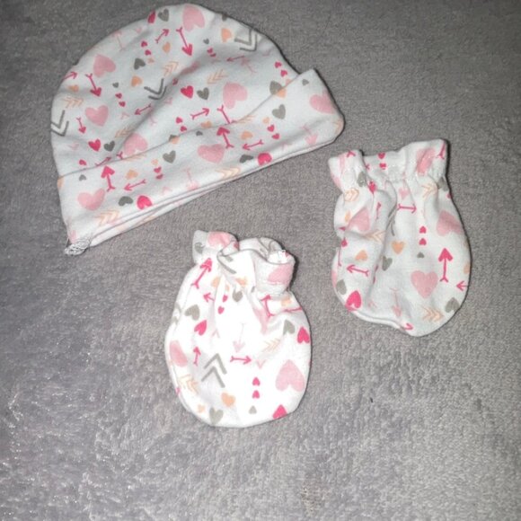 Carter's 2 Piece Hat and Mittens Set 0-3 Months NWT - Picture 4 of 5